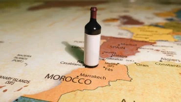 Can-you-drink-alcohol-in-Morocco.webp