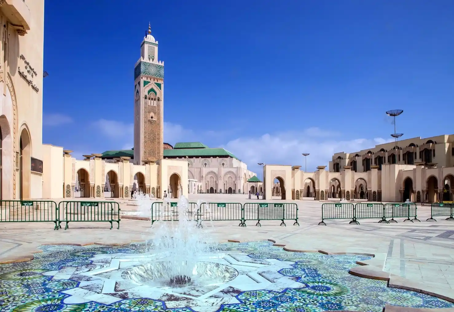 Visit-beautiful-Mosque-in-two-weeks-in-Morocco.webp