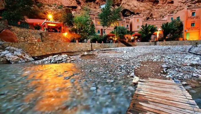 10-days-tour-from-Marrakech-day-4-todra-gorges